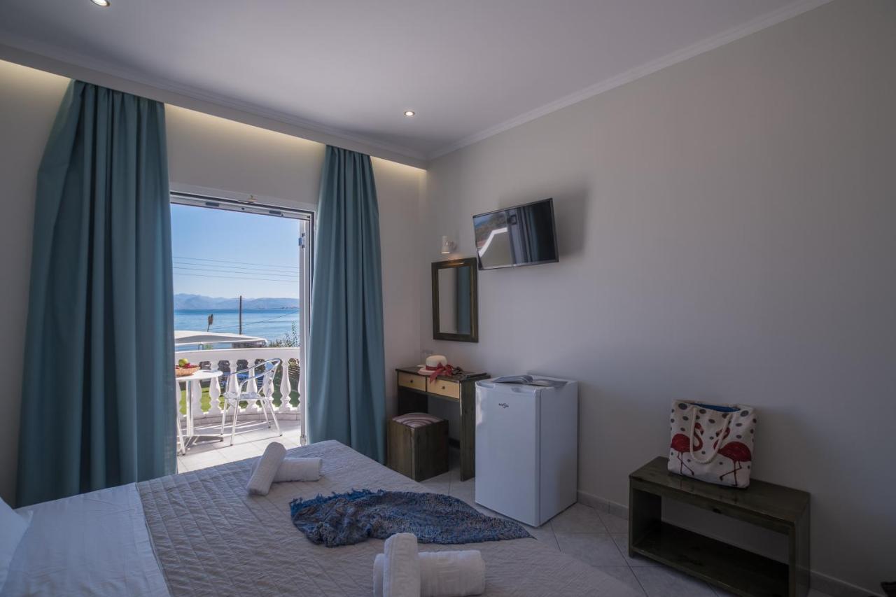 Christina Beachfront Rooms By Hotelius Petrití Dış mekan fotoğraf